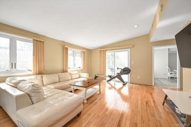 Stunning expanded ranch in the exclusive Lake Success sits on - photo 4