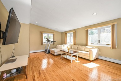 Stunning expanded ranch in the exclusive Lake Success sits on - photo 5