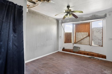 Rehab opportunity for experienced investors, flippers, builders - photo 8