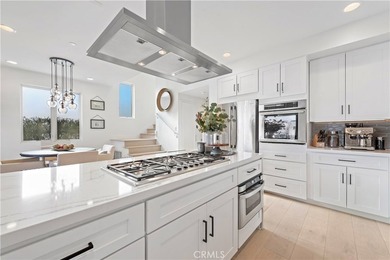 Located in the heart of Corona del Mar Village, this home - photo 26