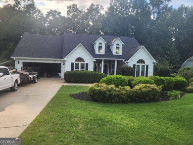 Lake Home For Sale in Gainesville, Georgia