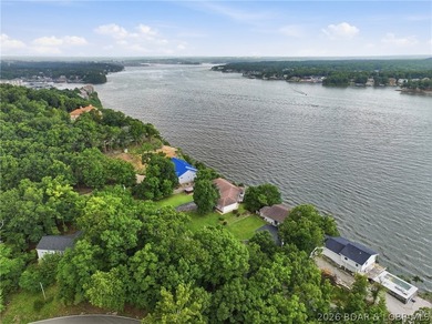 Perched on a bluff in the heart of Osage Beach, this one-owner - photo 36