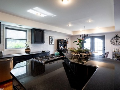 Showings start Monday, June 15th, and run through June 18th - photo 39