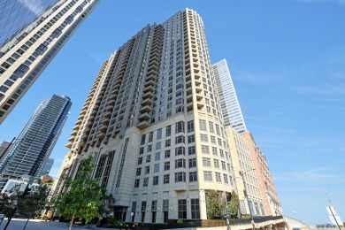Lake Condo For Sale in Chicago, Illinois