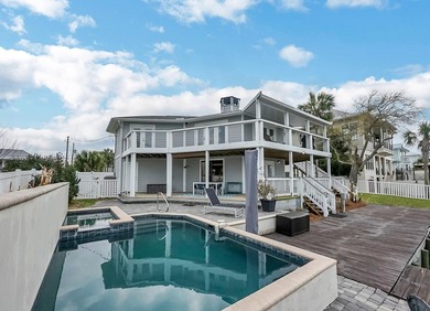 Waterfront luxury meets effortless coastal living--this is the - photo 11