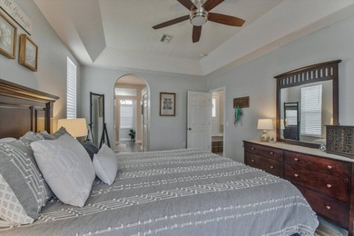 METICULOUSLY RENOVATED & MOVE-IN READY! Welcome to this stunning - photo 8