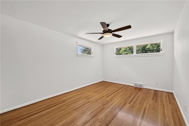 Welcome to 490 Van Voorhis Ave! Offered for the first time in - photo 31