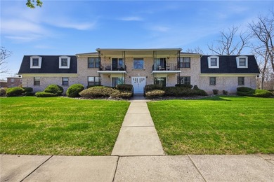 Welcome to effortless living at 136 Denrose Dr! This charming - photo 1