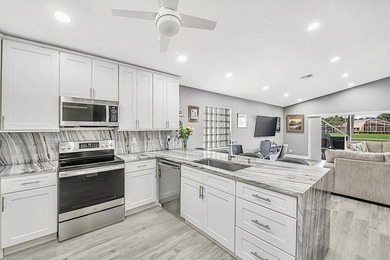 ENORMOUS GREAT ROOM! ONE OF A KIND OPEN FLOOR PLAN! LIKE NEW! - photo 17