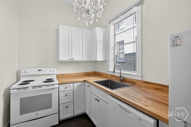 Exceptional MIXED USE investment opportunity on beautiful East - photo 20