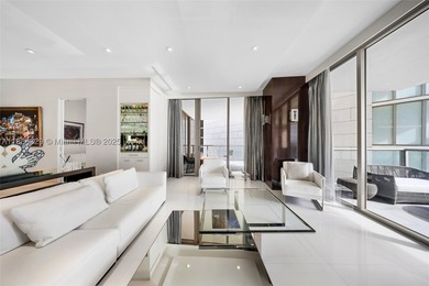 Rarely available oceanfront residence at the most sought-after - photo 20