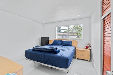 Discover this beautifully maintained 4-bedroom, 2-bathroom - photo 22
