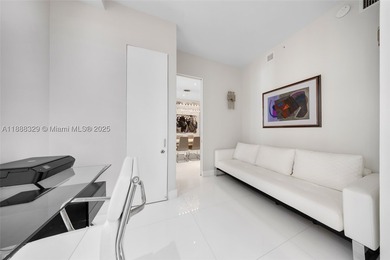 Rarely available oceanfront residence at the most sought-after - photo 32