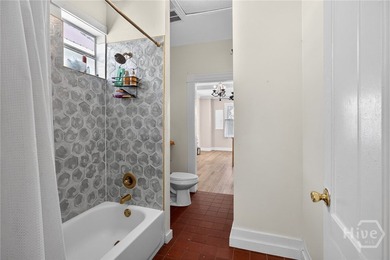 Exceptional MIXED USE investment opportunity on beautiful East - photo 33