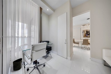 Rarely available oceanfront residence at the most sought-after - photo 33
