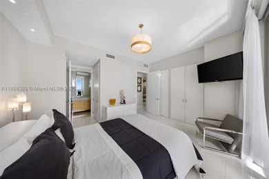 Rarely available oceanfront residence at the most sought-after - photo 36