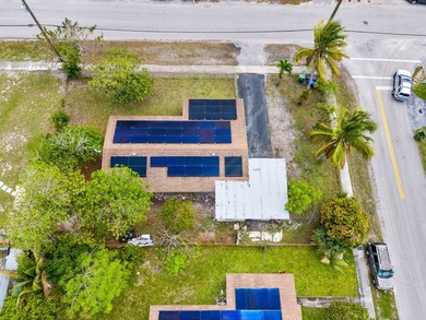 Discover this beautifully maintained 4-bedroom, 2-bathroom - photo 43