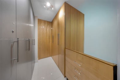 Rarely available oceanfront residence at the most sought-after - photo 49