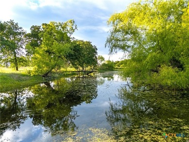 Lake Acreage For Sale in Axtell, Texas