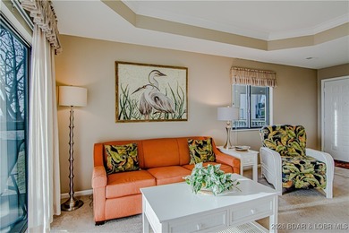 Turn-key 3 bedroom, 3 bathroom condo located in the desirable - photo 8