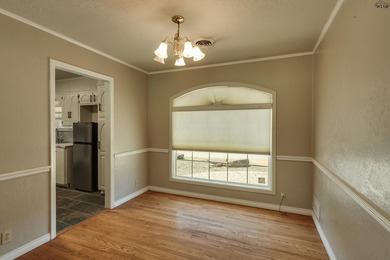 Spacious 3-bedroom, 2.5-bath home on a cul-de-sac near the - photo 10