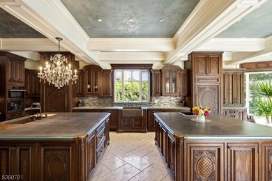 In Alpine's most coveted enclave, where prestige meets - photo 7