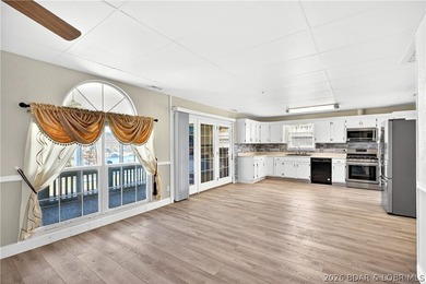 Welcome to your private lake-view retreat at 33268 Greenwood Rd! - photo 14