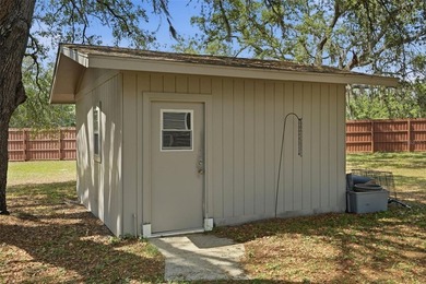 Incredible opportunity to own this versatile, Fully Fenced - photo 14
