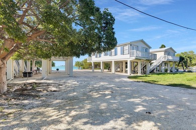Rare, private island with white, sandy beach in the Florida Keys - photo 21