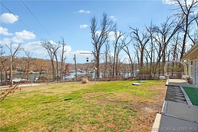 Welcome to your private lake-view retreat at 33268 Greenwood Rd! - photo 31