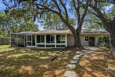 Incredible opportunity to own this versatile, Fully Fenced - photo 33