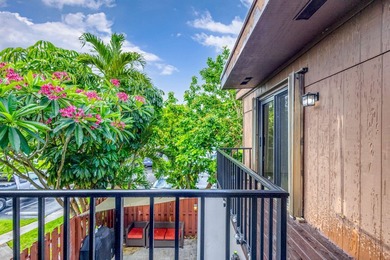 Welcome to this beautifully remodeled 2 bedroom, 1.5 bathroom - photo 33