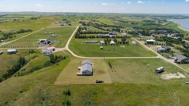 Whether you're searching for a year-round residence or the - photo 35