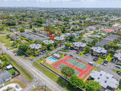 Welcome to this beautifully remodeled 2 bedroom, 1.5 bathroom - photo 41