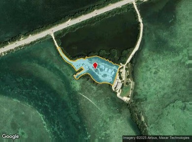 Rare, private island with white, sandy beach in the Florida Keys - photo 55