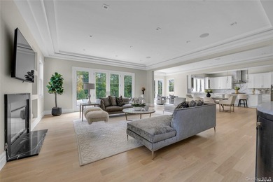 With striking architecture, custom construction of the highest - photo 10