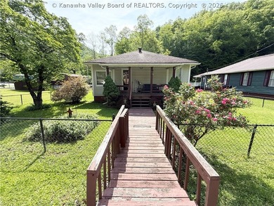 Come give this home some TLC. Central to Boone County or Beckley - photo 4