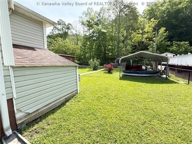 Come give this home some TLC. Central to Boone County or Beckley - photo 9