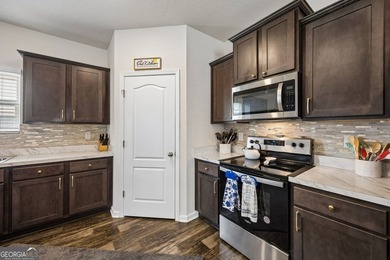 This beautifully maintained, single-owner two-story home was - photo 15