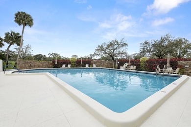 Welcome to this exceptional garden apartment, a rare find with - photo 25