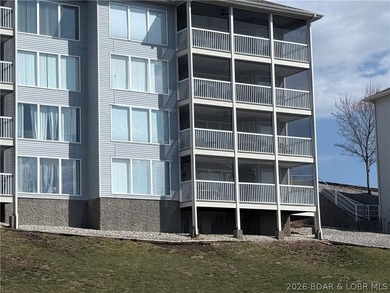 Seller will pay the rest of the 2026 HOA dues with an acceptable - photo 44