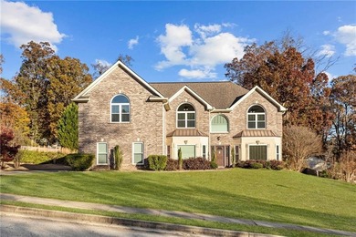 Swan Lake Home For Sale in Stockbridge Georgia