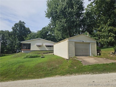 Lake of the Ozarks - Golden Beach opportunity! Nearly 2 acres in - photo 2