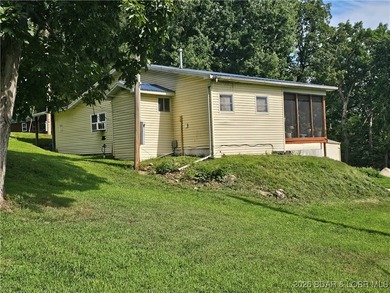 Lake of the Ozarks - Golden Beach opportunity! Nearly 2 acres in - photo 4