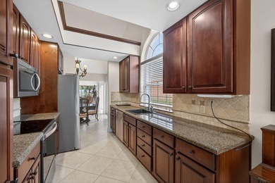 Enjoy South Florida living from this lovely Divosta-built home! - photo 24