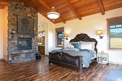 Located within the Blue Mountain neighborhood of Missoula, this - photo 27