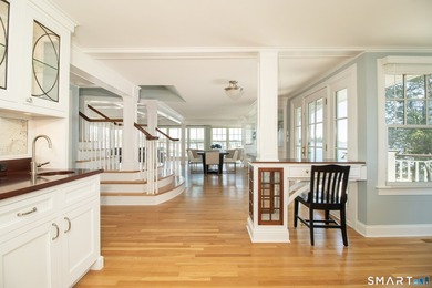 Welcome to one of Connecticut's most desirable waterfront - photo 9