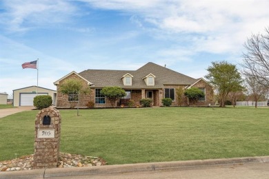 Lake Home Sale Pending in Lavon, Texas