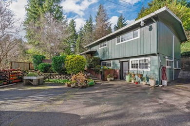 Mingus Lake  Home For Sale in Coos Bay Oregon