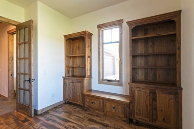 Located within the Blue Mountain neighborhood of Missoula, this - photo 44